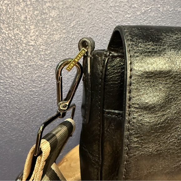 Tory Burch Screwhead Black Crossbody Bag with Mixed Metal Hardware - Picture 3 of 11